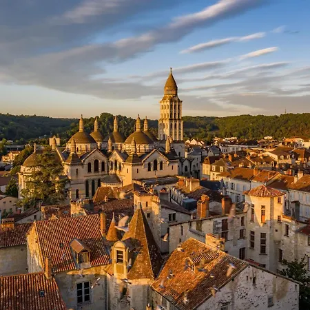 L' Echafaud - De Standing - Centre Historique Apartment Perigueux